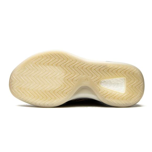 Size 10 - adidas Yeezy Quantum Amber Tint